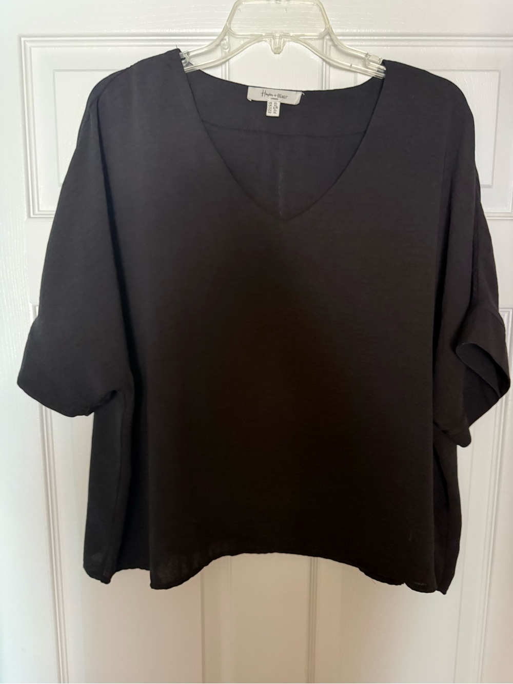 Haver & Blair Black Boxy V-Neck Women's Tunic Top